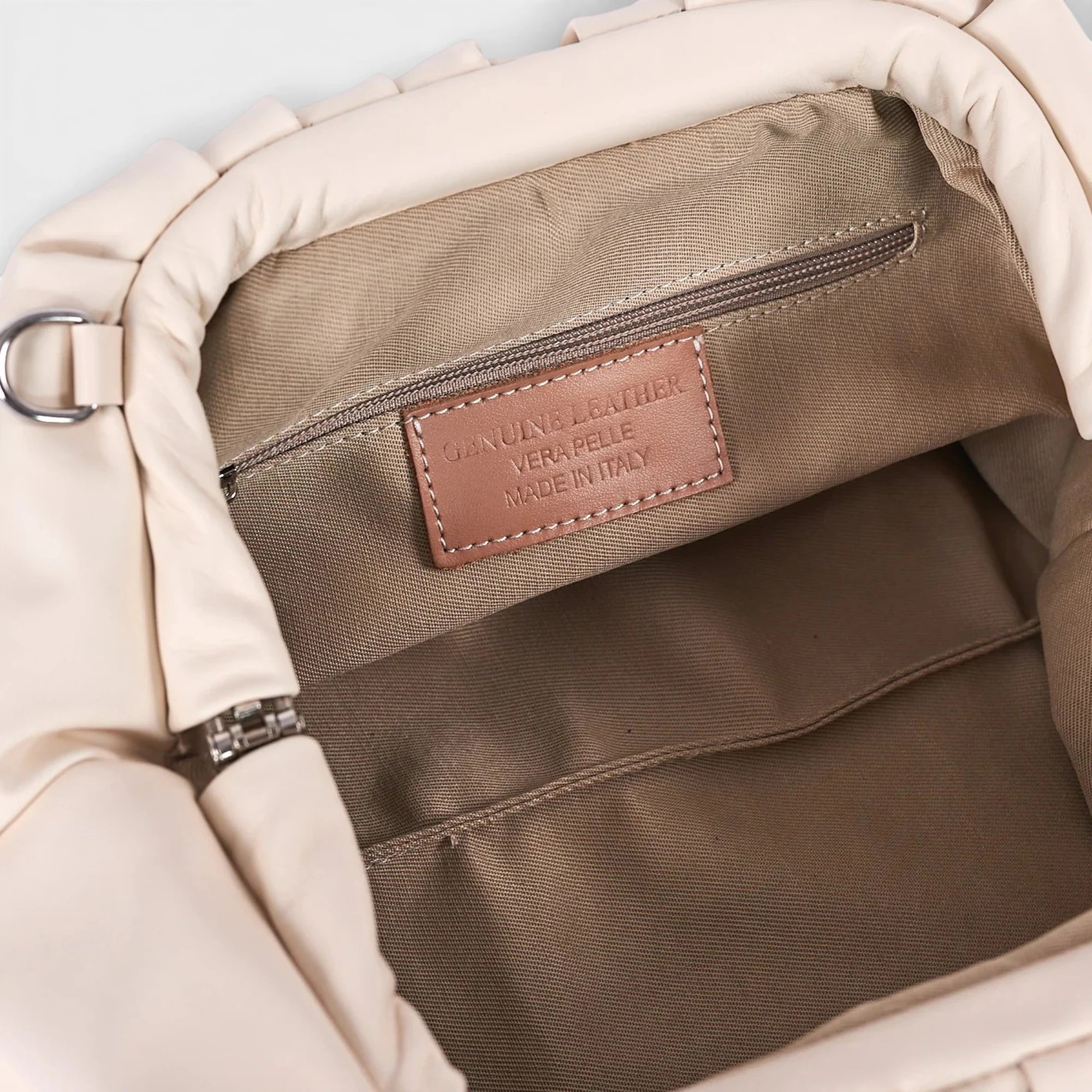 Borsa a mano in vera pelle Aria beige interno